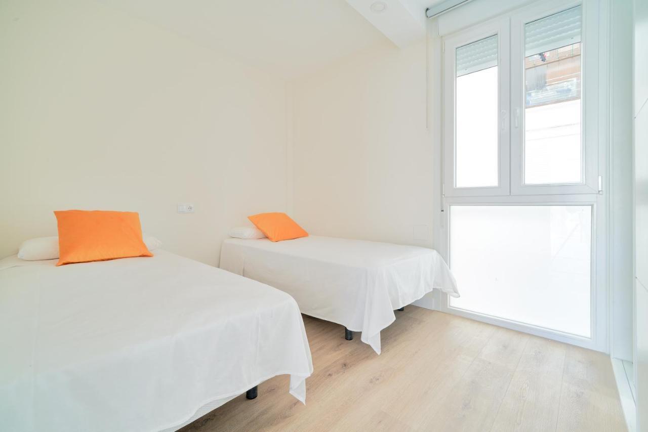 Impresionante Apartamento En Playa De La Malagueta Málaga Exteriör bild